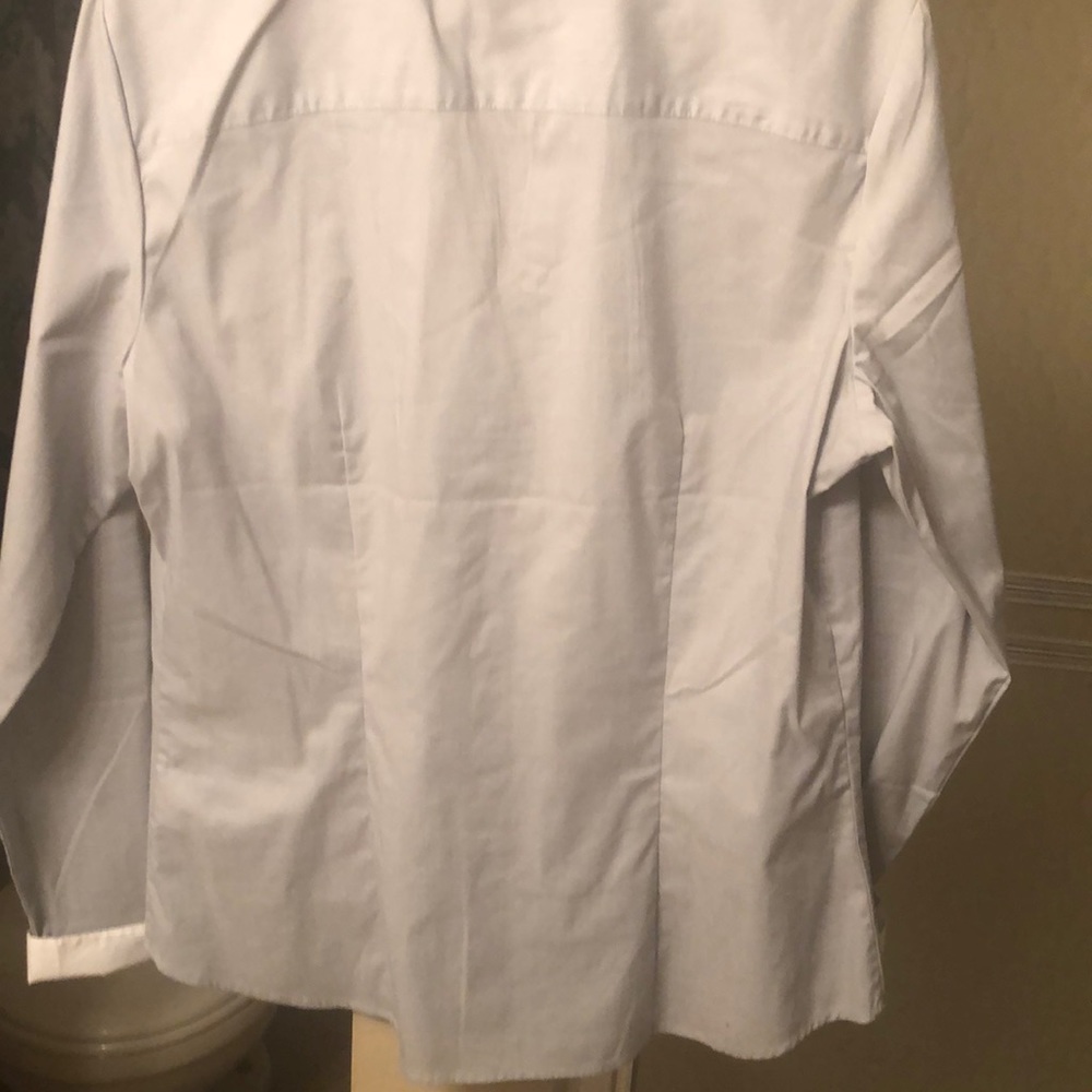 Button up shirt - Picture 4 of 4